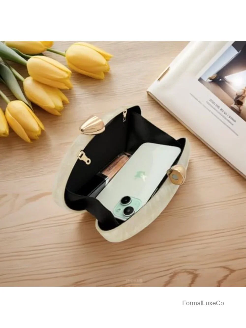 Acrylic Clutch Purse with Removable Chain Bridal Evening Bag